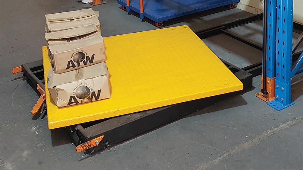 EASI Picker glide-out deck fitted inside warehouse pallet racking